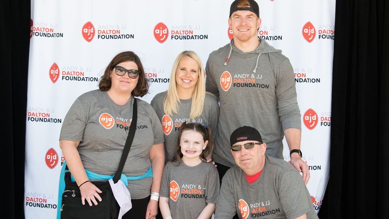 Andy & JJ Dalton Foundation Treats 35 Families To Day At Kings Island