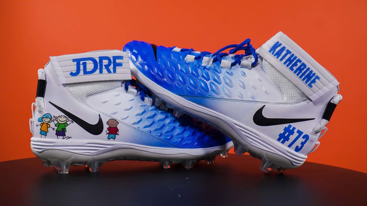 A detailed view of the My Cause My Cleats shoes of Cincinnati Bengals  quarterback Joe Burrow (9) during warm ups before an NFL football game  against the Los Angeles Chargers, Sunday, Dec.