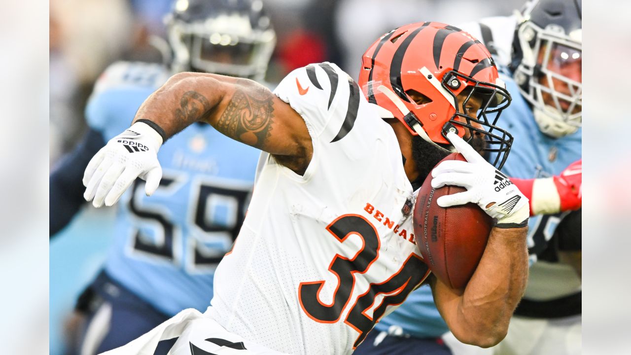 NFL Week 12 expert roundtable: A busy Thanksgiving, Bengals-Titans