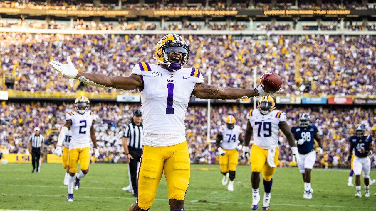 Ja'Marr Chase LSU Tigers Unsigned Flexing Photograph