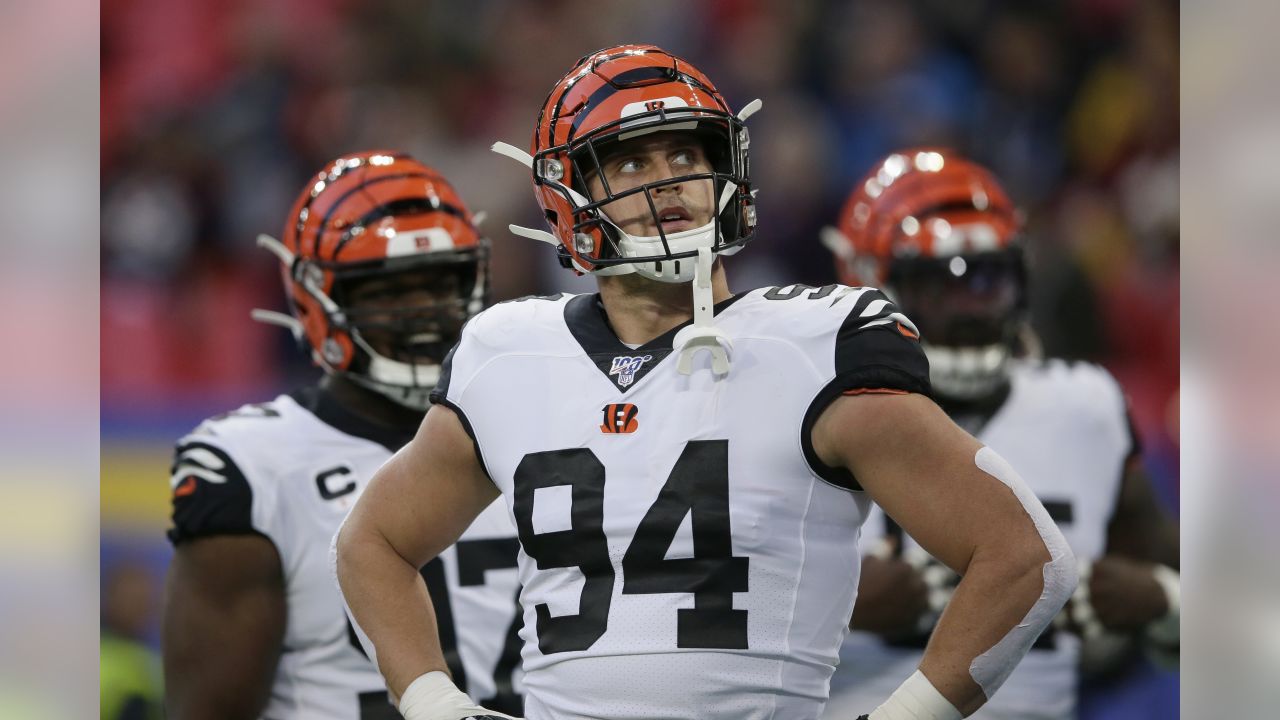 Landover, United States. 26th Aug, 2023. Cincinnati Bengals OT D'Ante Smith  (70) holding back DE Efe Obada (97) from making an attempt to tackle the QB  during a NFL preseason game between