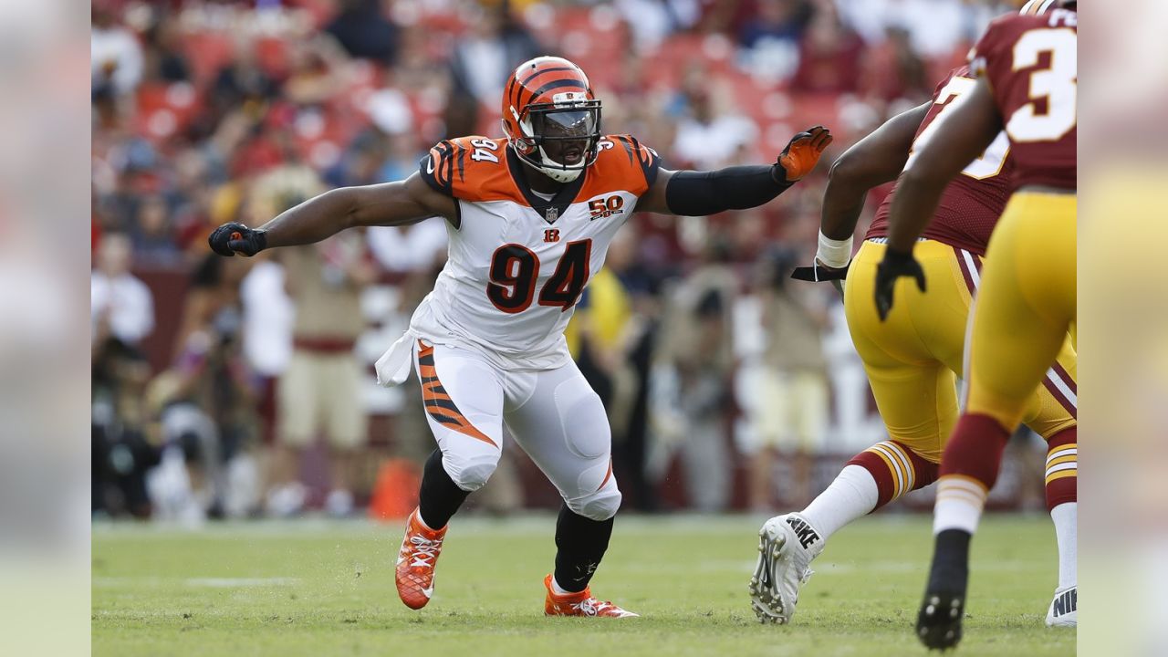 Trey Hopkins looks good while Bengals' Andre Smith is MIA