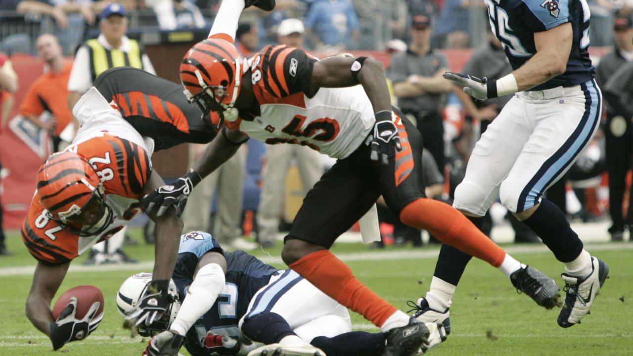 Photo Gallery  Bengals vs. Titans/Oilers Through The Years