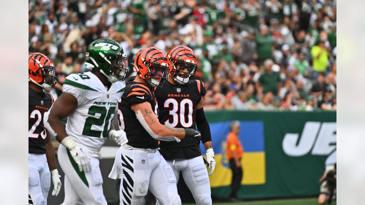 Photos  Bengals In Game Action Against the Jets