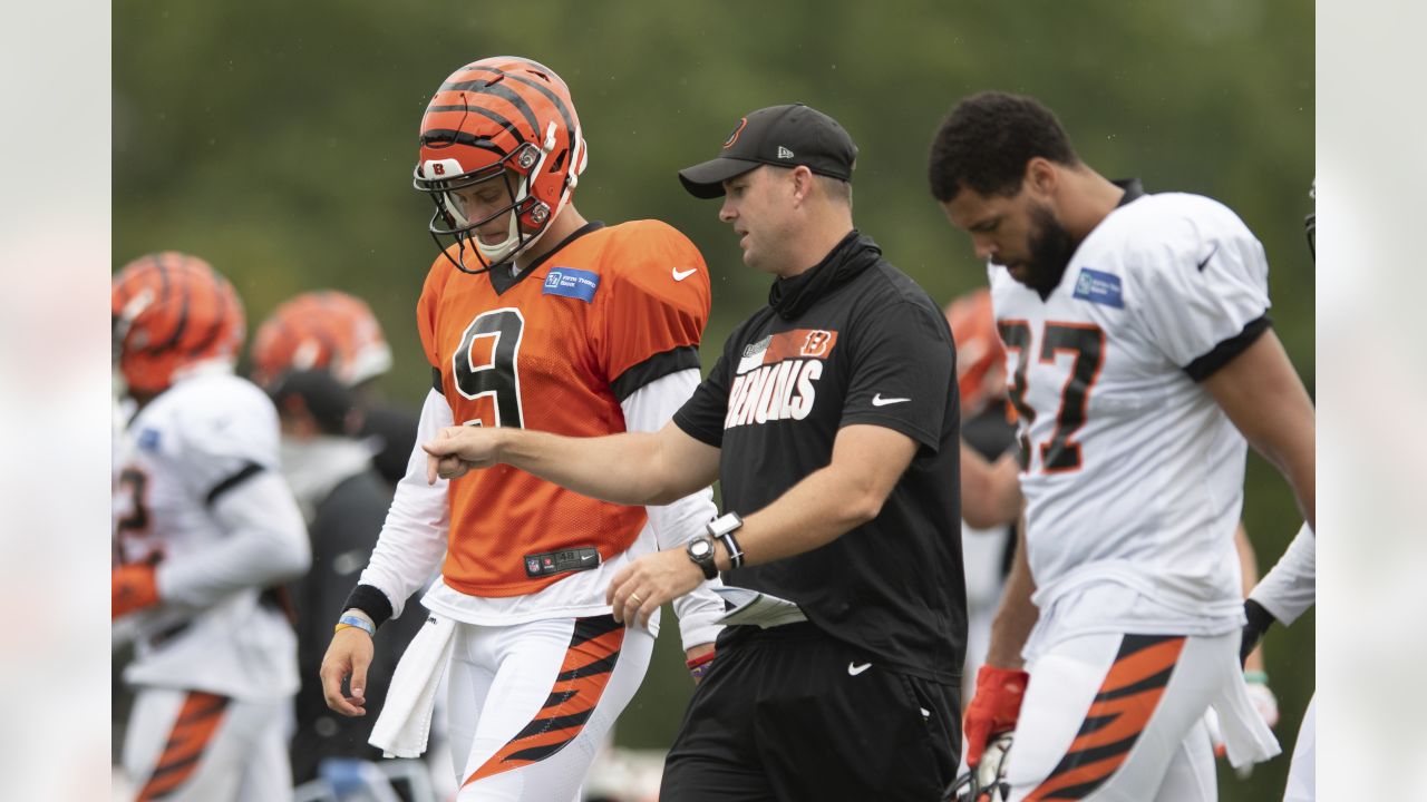 Cincinnati Bengals punter Kevin Huber (10) runs off the field after an NFL  football game against the New York Jets, Sunday, Oct. 31, 2021, in East  Rutherford, N.J. (AP Photo/Adam Hunger Stock