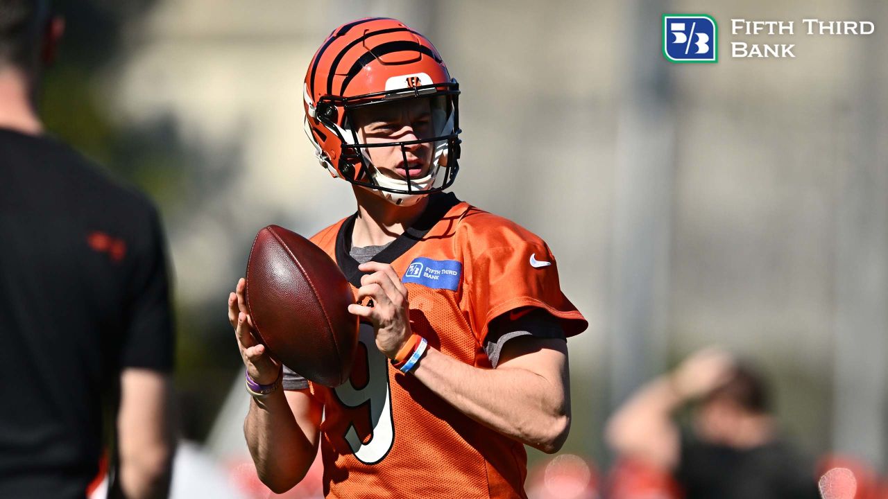 Joe Burrow, Bengals Take On L.A. Heat At Super Bowl Practice