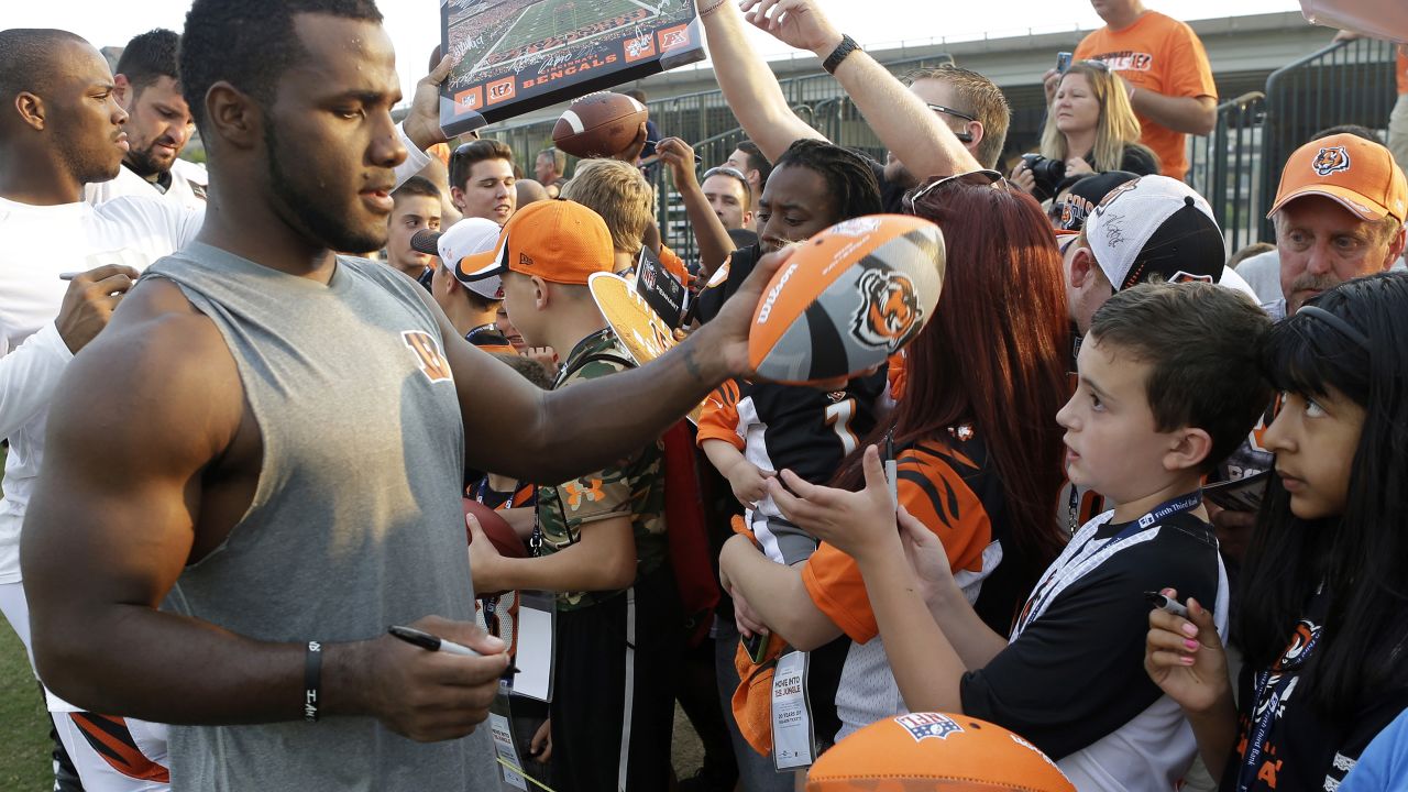 Bengals News (12/12): Giovani Bernard winning off the field