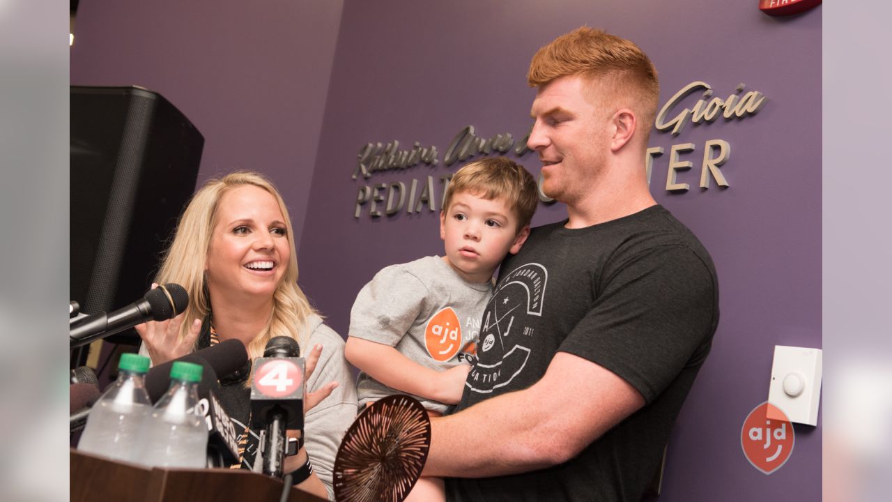 Andy and JJ Dalton Give Back to Buffalo Community