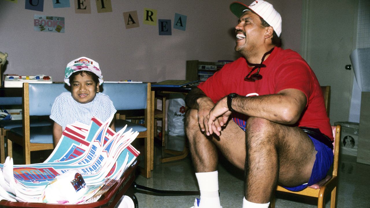 1980 First Round Pick (#3), #78 Anthony Munoz, 1980-1992. NFL HOF