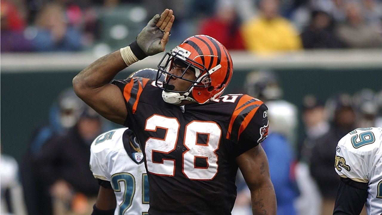 Seven former Bengals, area prep standout among 2022 Pro Football Hall of  Fame nominees