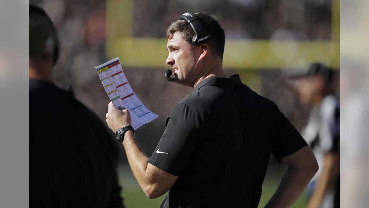 Cincinnati quarterback J.T. O'Sullivan (4) during game action at the  Oakland Coliseum, also known as the ''Black Hole'' in Oakland, Claif. on  Sunday. The Oakland Raiders defeated the Cincinnati Bengals 20-17. (Credit