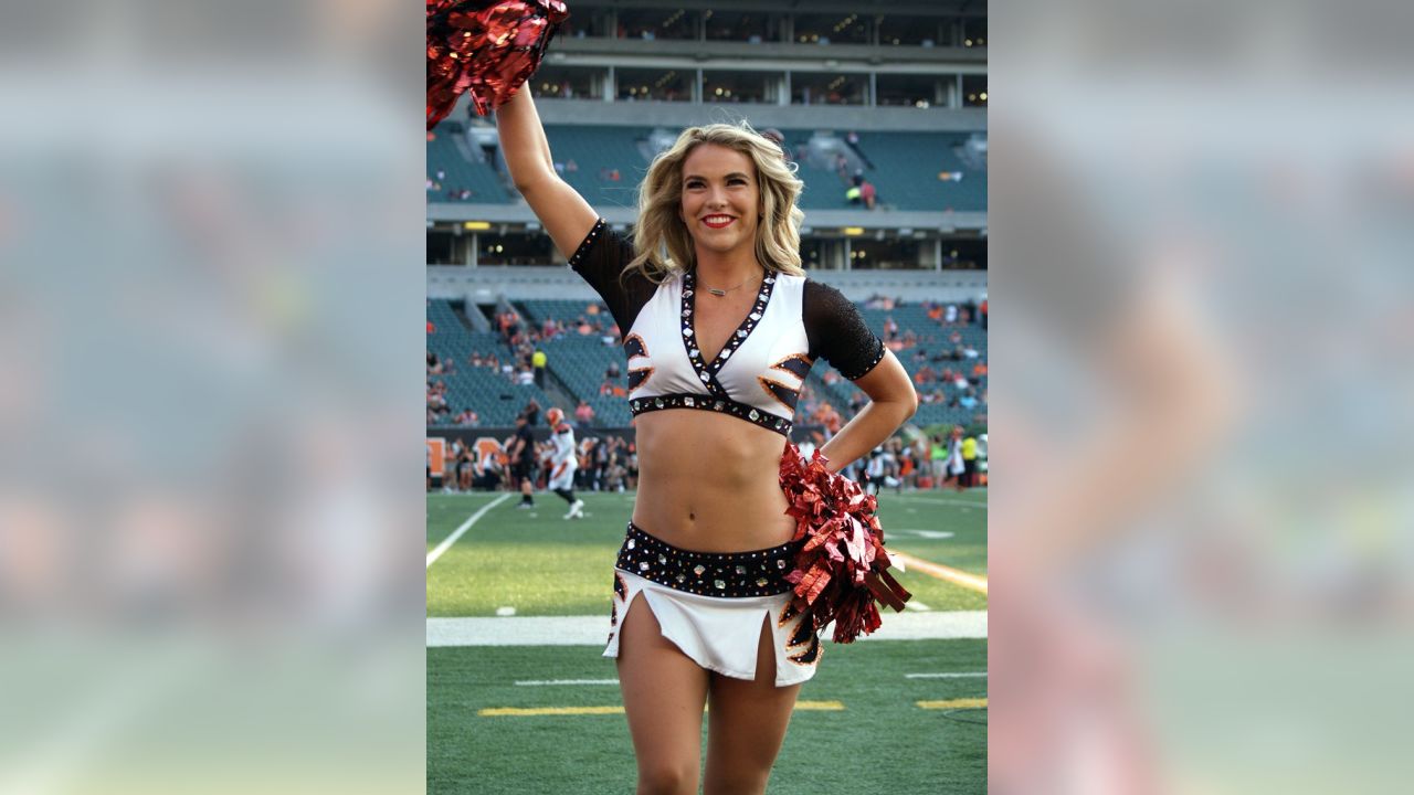 Bucs Cheerleaders Photos from Bengals vs. Bucs Game