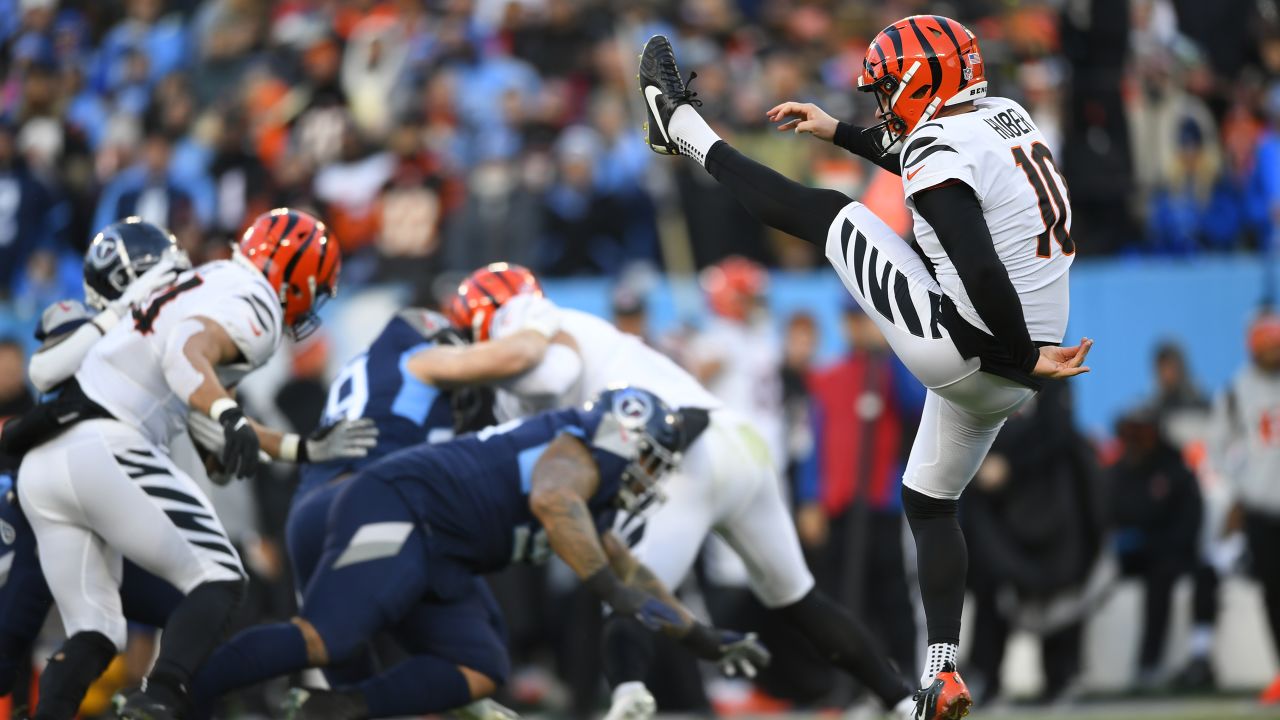 Tennessee Titans vs Cincinnati Bengals: NFL Playoffs game photos