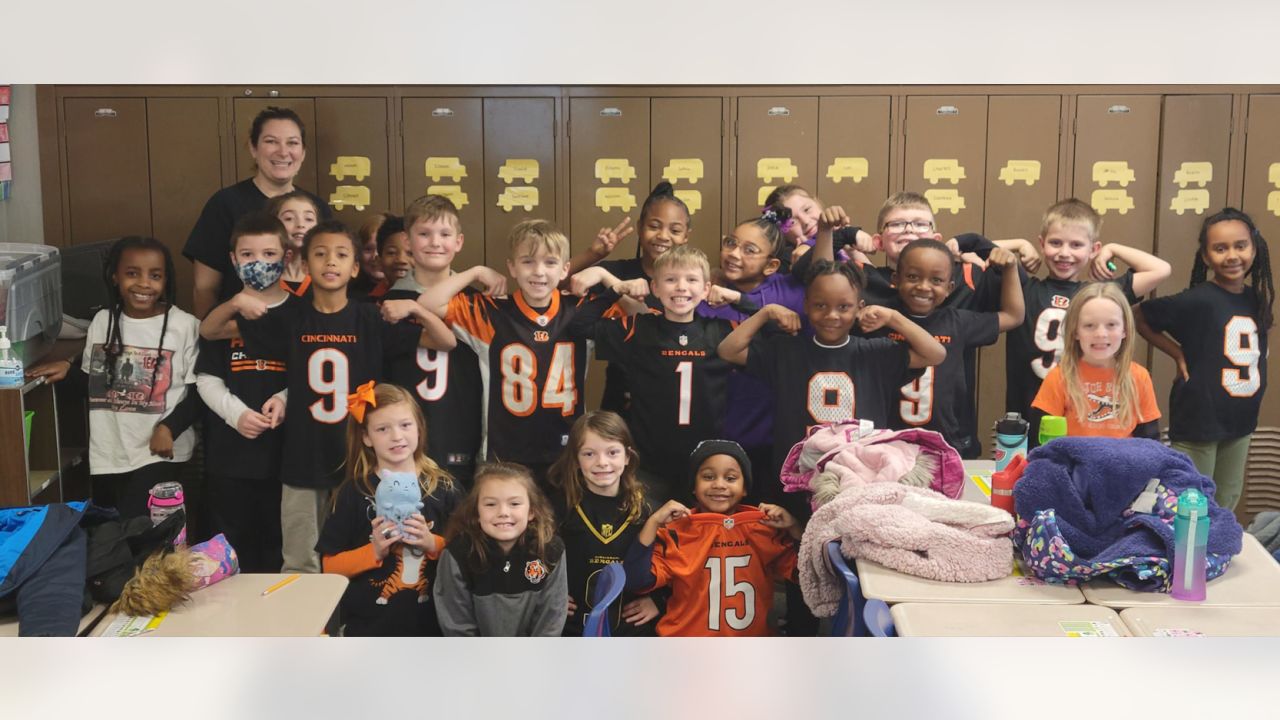 LPS Teacher Scores Tickets to Bengals Game Through 'Tickets for Teachers'  Contest - Eagle Country 99.3