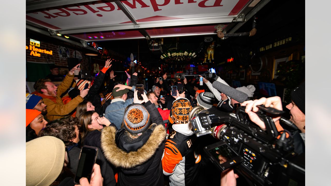 Cincinnati Bengals on X: Zac Taylor…a man of the people. After every  playoff win, he delivers game balls to Bengals bars to thank them for their  support.  / X