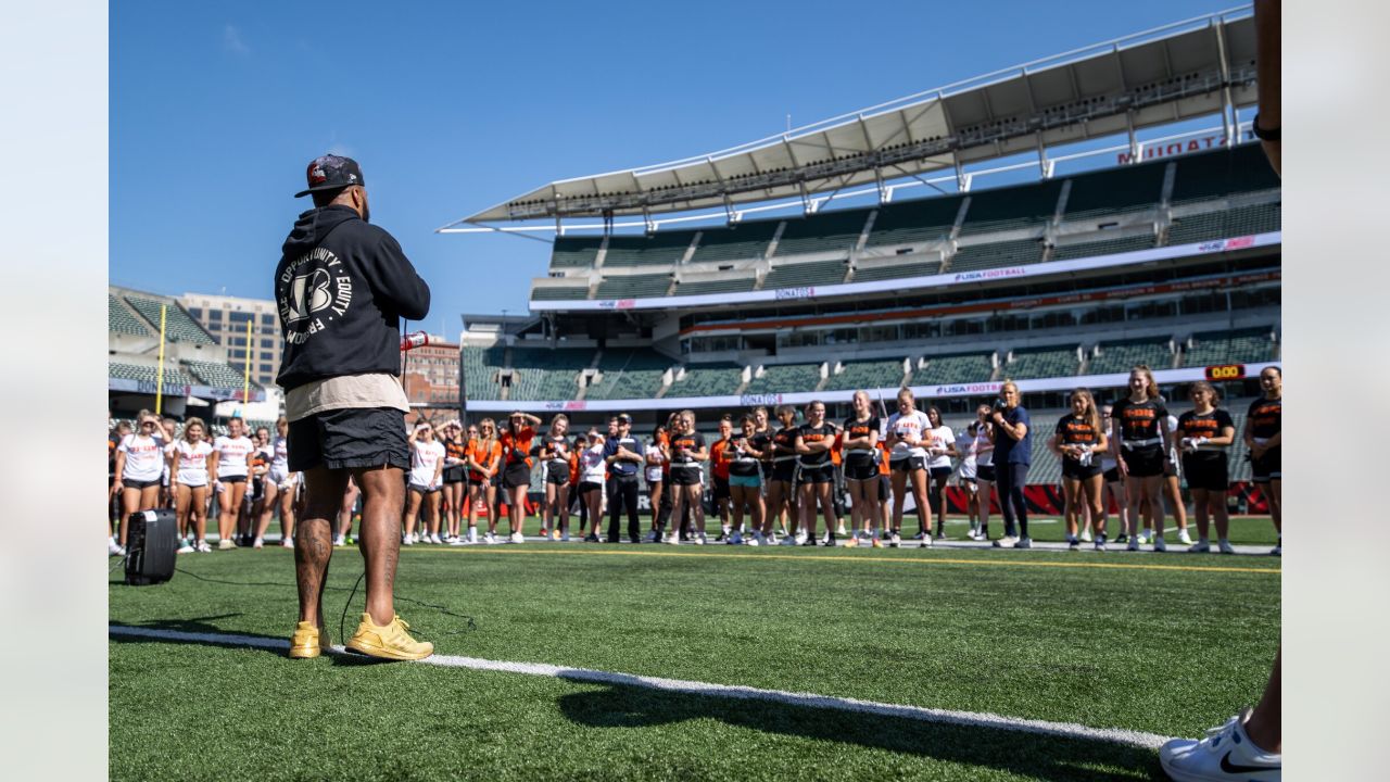 Cincinnati Bengals host jamboree to bring flag football to local all-girls  high schools