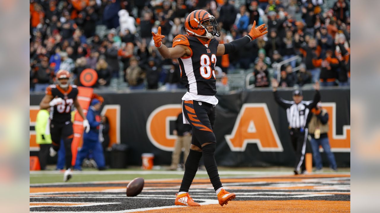 Cincinnati Bengals wide receiver Auden Tate (19) catches a pass against New  York Jets free safety Marcus Maye (20) during the first half of an NFL  football game, Sunday, Dec. 1, 2019