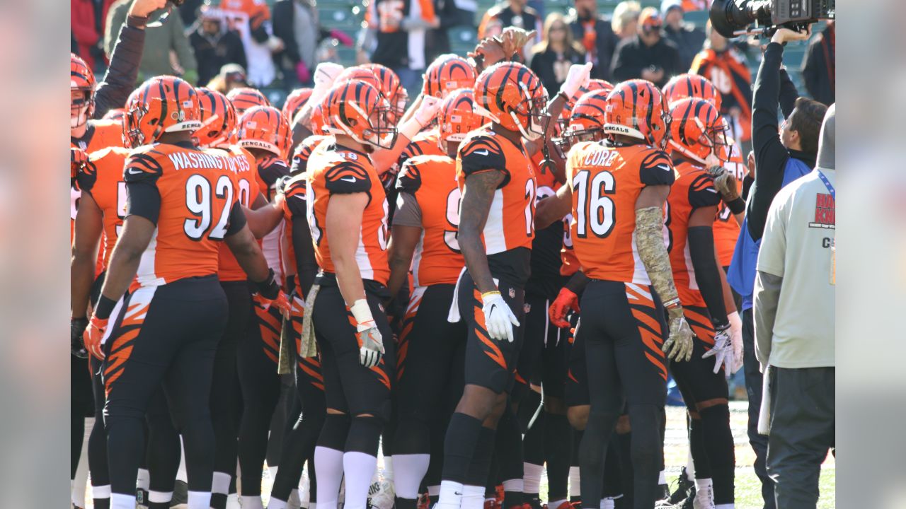 New Orleans Saints Pregame Huddle vs Cincinnati Bengals