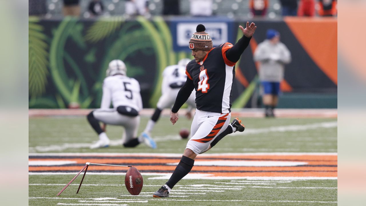 Raiders dropped for a loss by Bengals 30-16