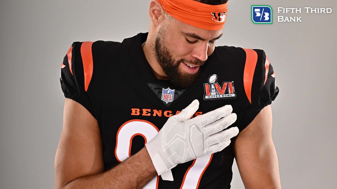 Bengals' CJ Ozumah gets ready for games by listening to Mulan