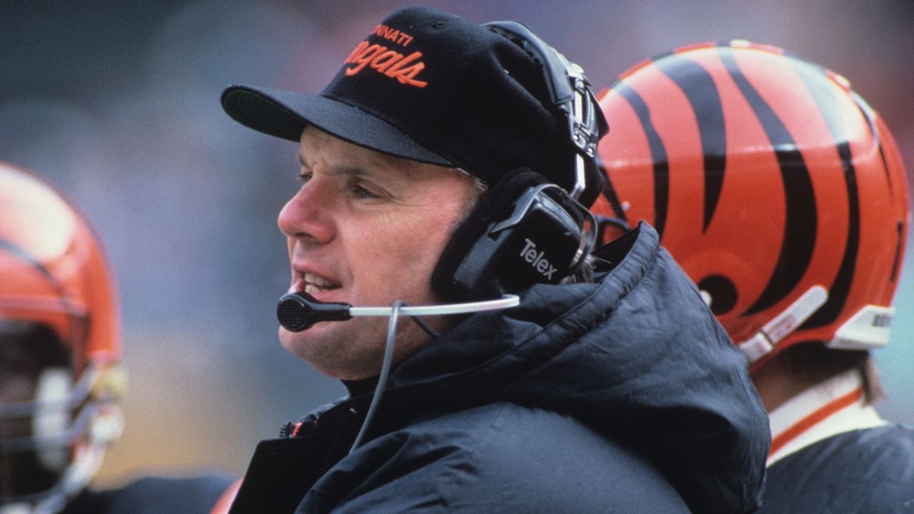 Bengals coach Sam Wyche hasn't forgotten the little guy - Sports