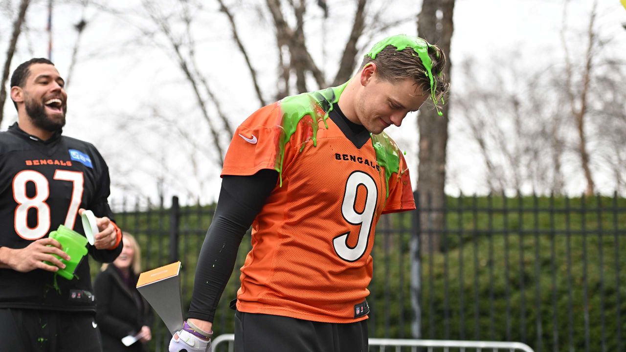 Cincinnati Bengals QB Joe Burrow Gets Slimed After SpongeBob Gives