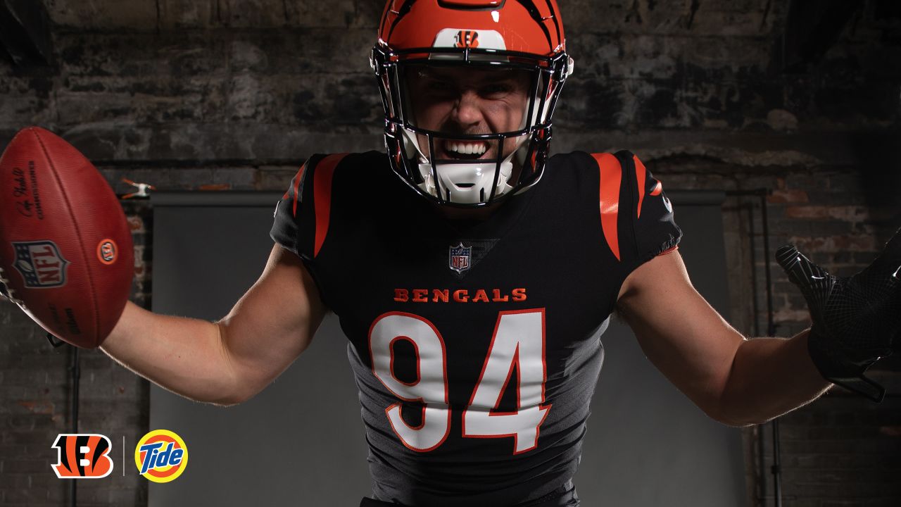 Cincinnati Bengals Unveil New Uniforms – SportsLogos.Net News