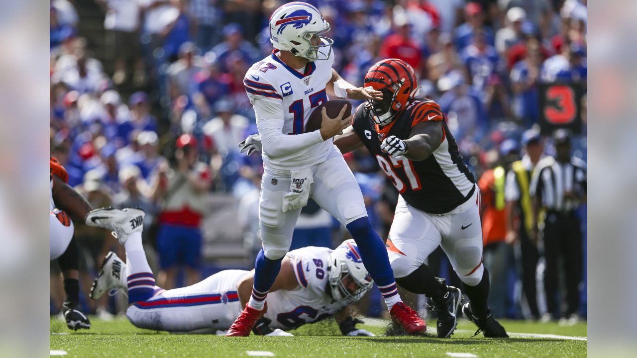 Three questions: Bills' defensive front ends with whimper vs. Bengals'  banged up O-line