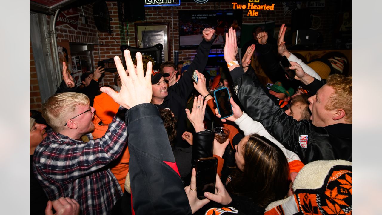 Bengals deliver more game balls to Cincinnati bars after win over Bills