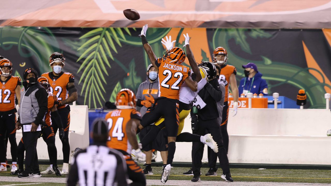 Cincinnati Bengals Shock the World, Beat Pittsburgh Steelers 27-17