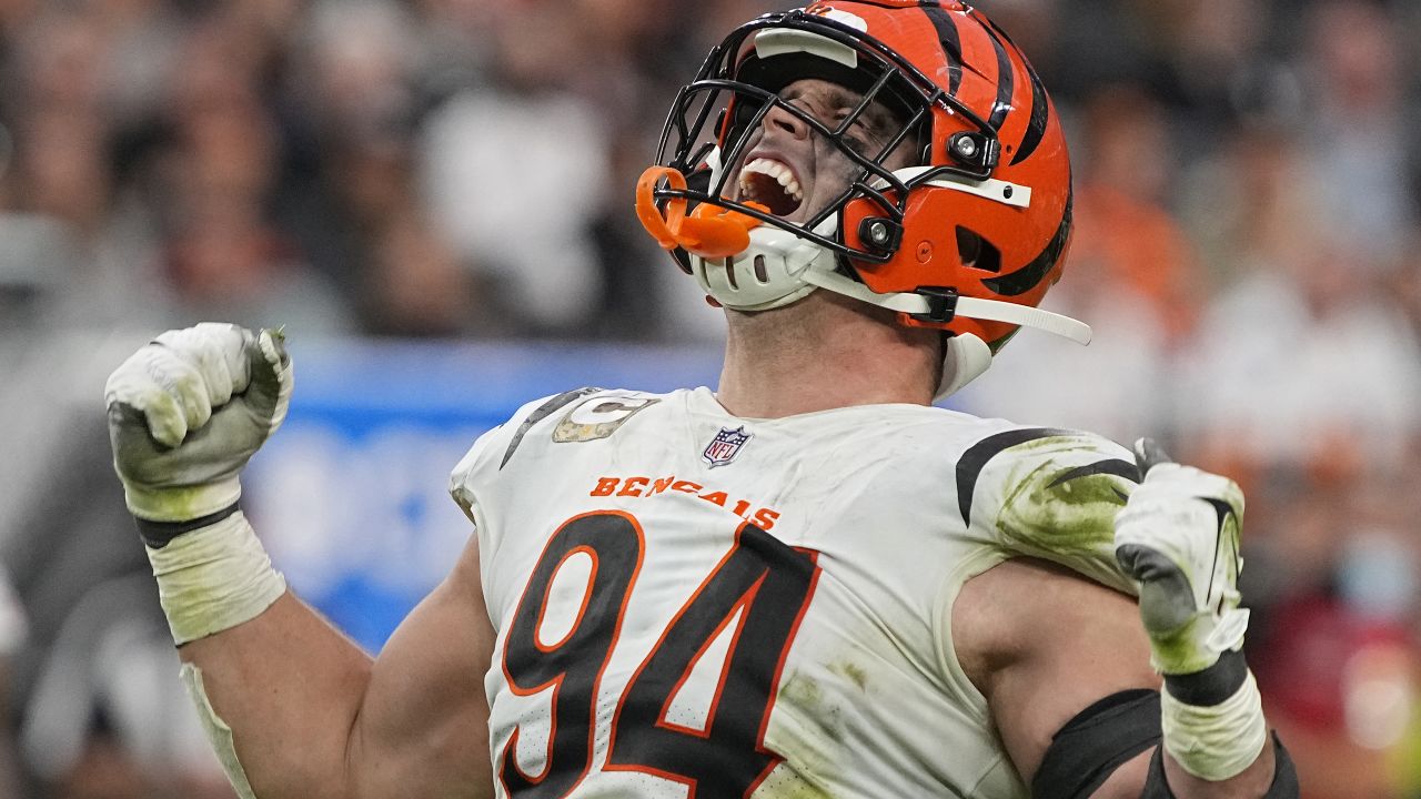 Bengals Preview: Sam Hubbard was a rare bright spot from last year's  defense - Cincy Jungle