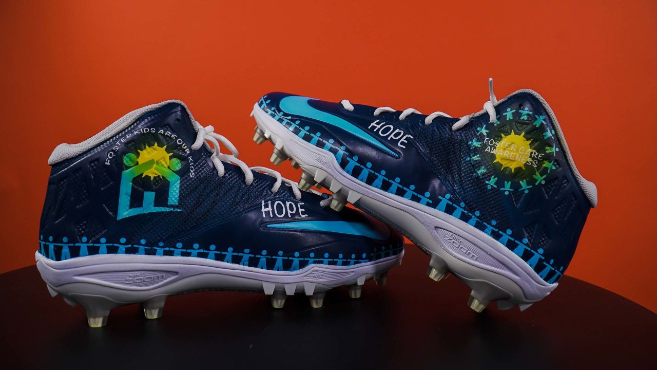 A detailed view of the My Cause My Cleats shoes of Cincinnati Bengals  quarterback Joe Burrow (9) during warm ups before an NFL football game  against the Los Angeles Chargers, Sunday, Dec.