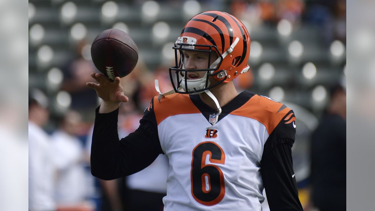 Bengals, Chargers In Slugfest