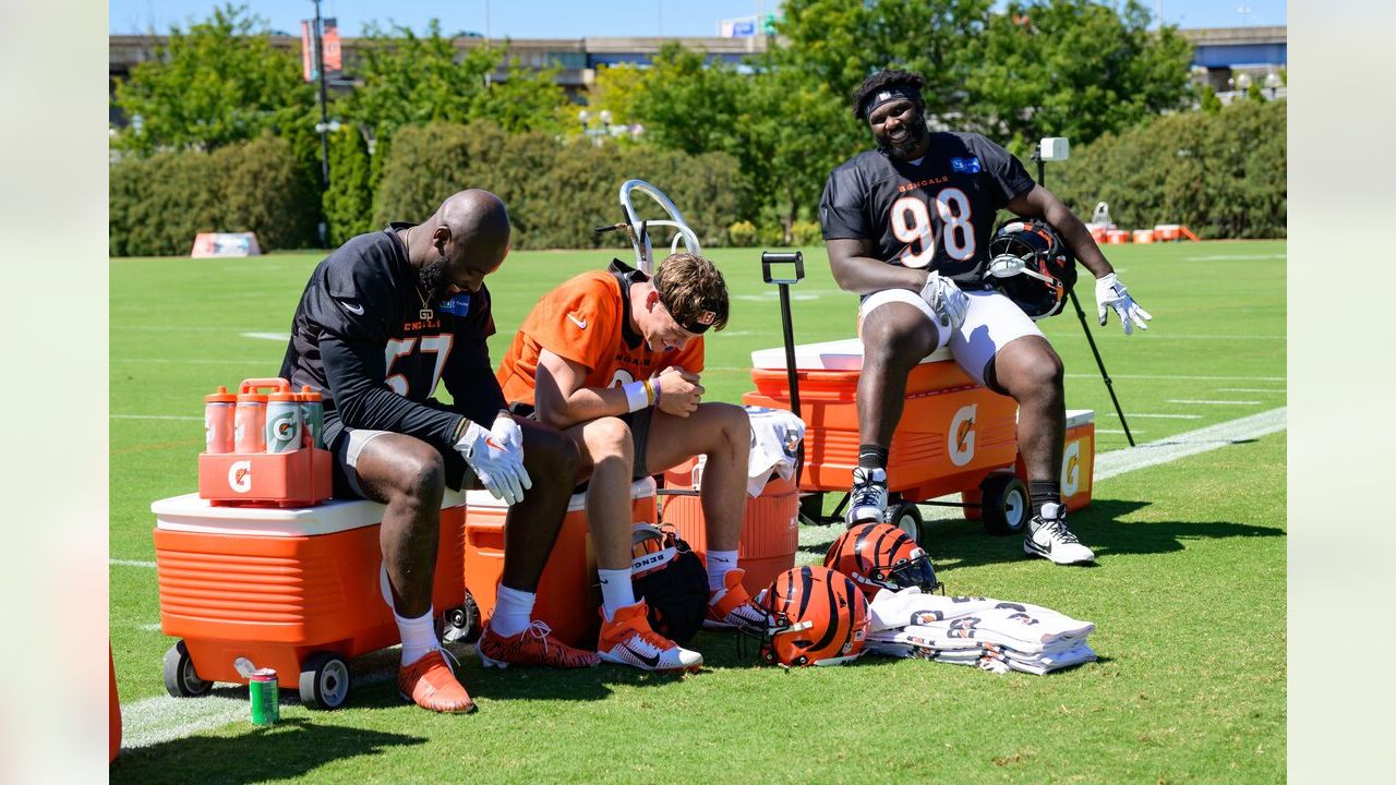 Bengals News: Joe Burrow becoming stronger vocal leader - Cincy Jungle