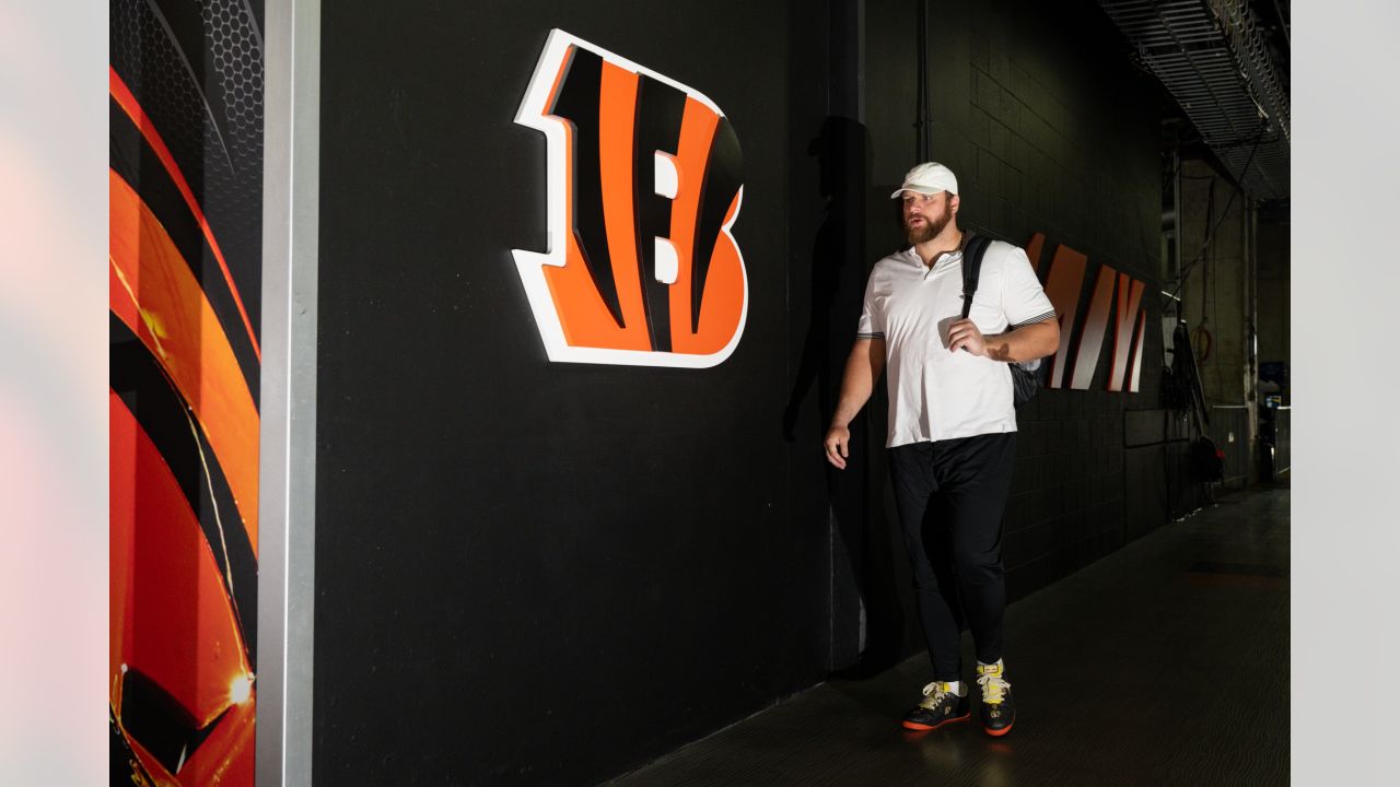 Bengals tease repainting Paycor Stadium field for whiteout vs Dolphins