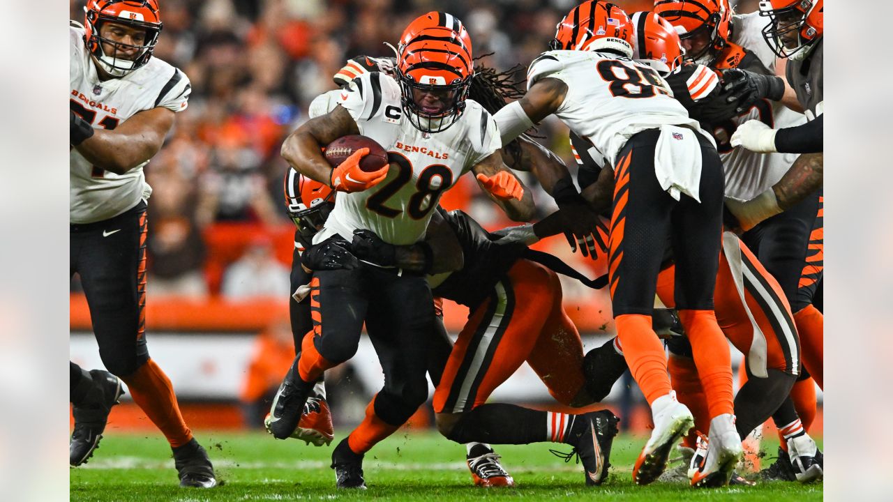 PHOTOS: Bengals at Browns for AFC North Monday Night Primetime