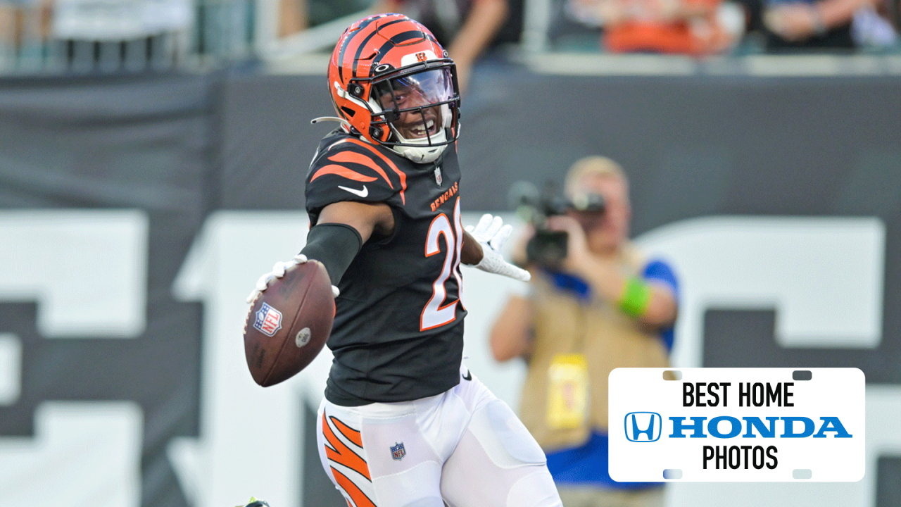 GAME PHOTOS: Week 1 at Bengals