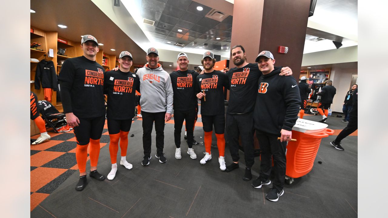 Photos: Bengals Celebrate Back to Back AFC North Champs