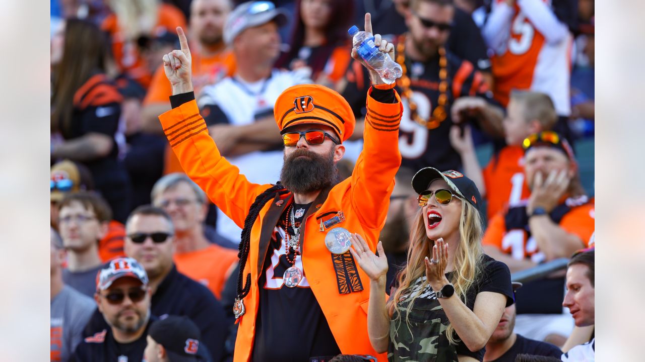 Cincinnati fans not catching Bengals fever, more than 10,000