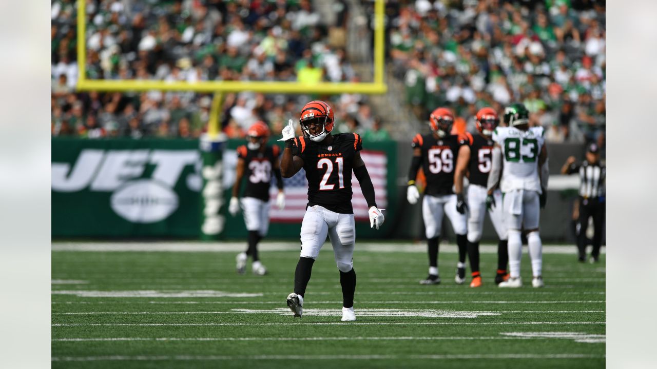 Photos  Bengals In Game Action Against the Jets
