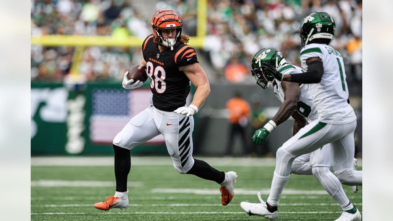 Bengals Notes: Emergence of Cordell Volson; Hayden Hurst Out