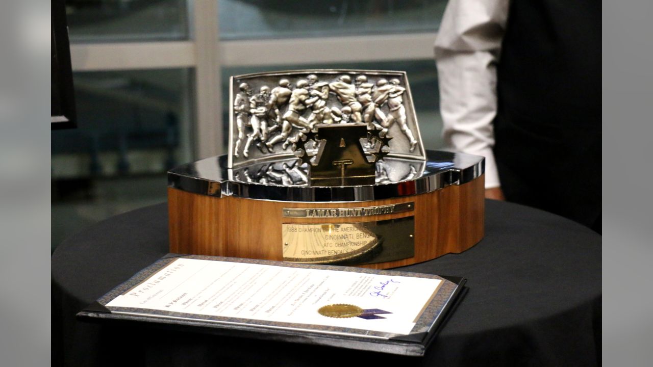 The Lamar Hunt trophy Is back home! : r/bengals