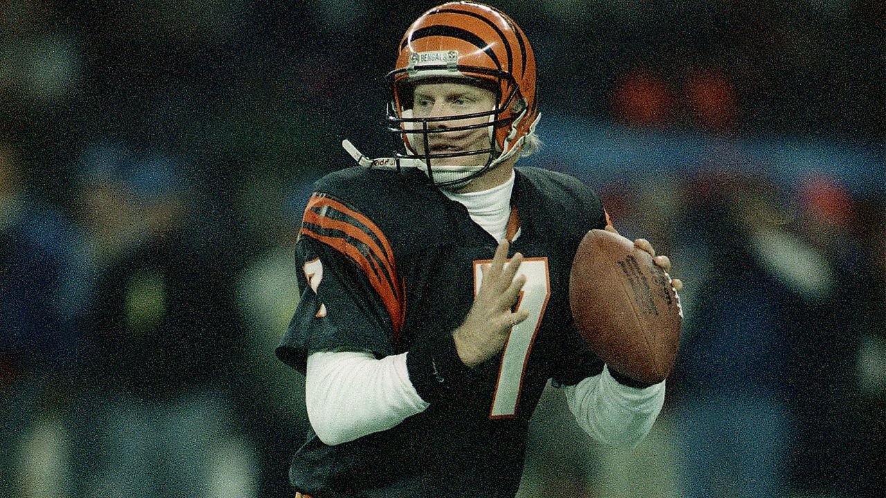 Grade this redesigned Bengals helmet