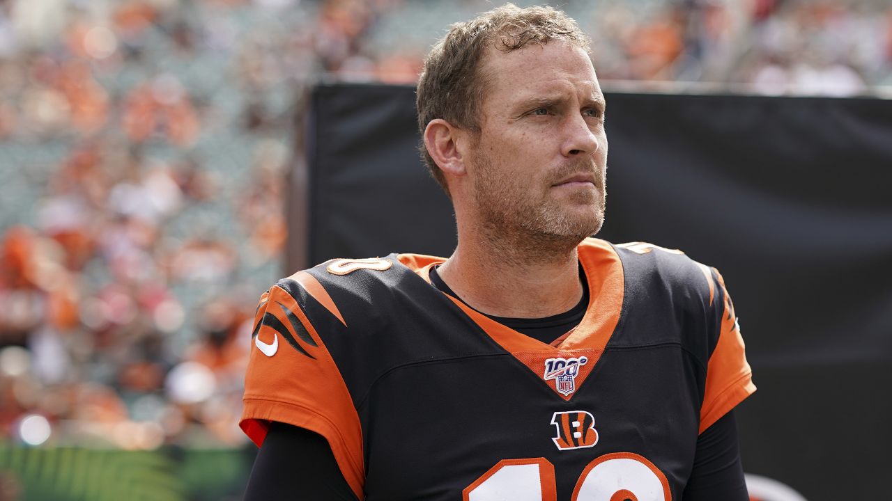 Cincinnati Bengals' Kevin Huber stands on the field during an NFL football  practice in Cincinnati, Tuesday, Aug. 10, 2021. (AP Photo/Aaron Doster  Stock Photo - Alamy