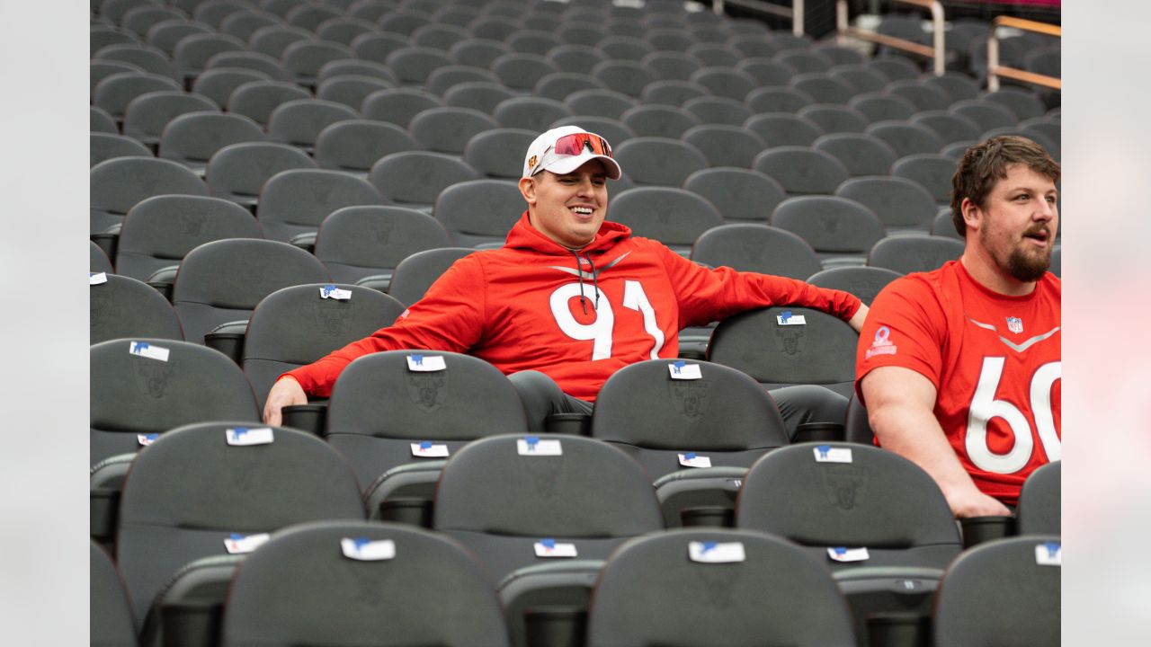 Photos: Flag Football Practice for 2023 Pro Bowl Games