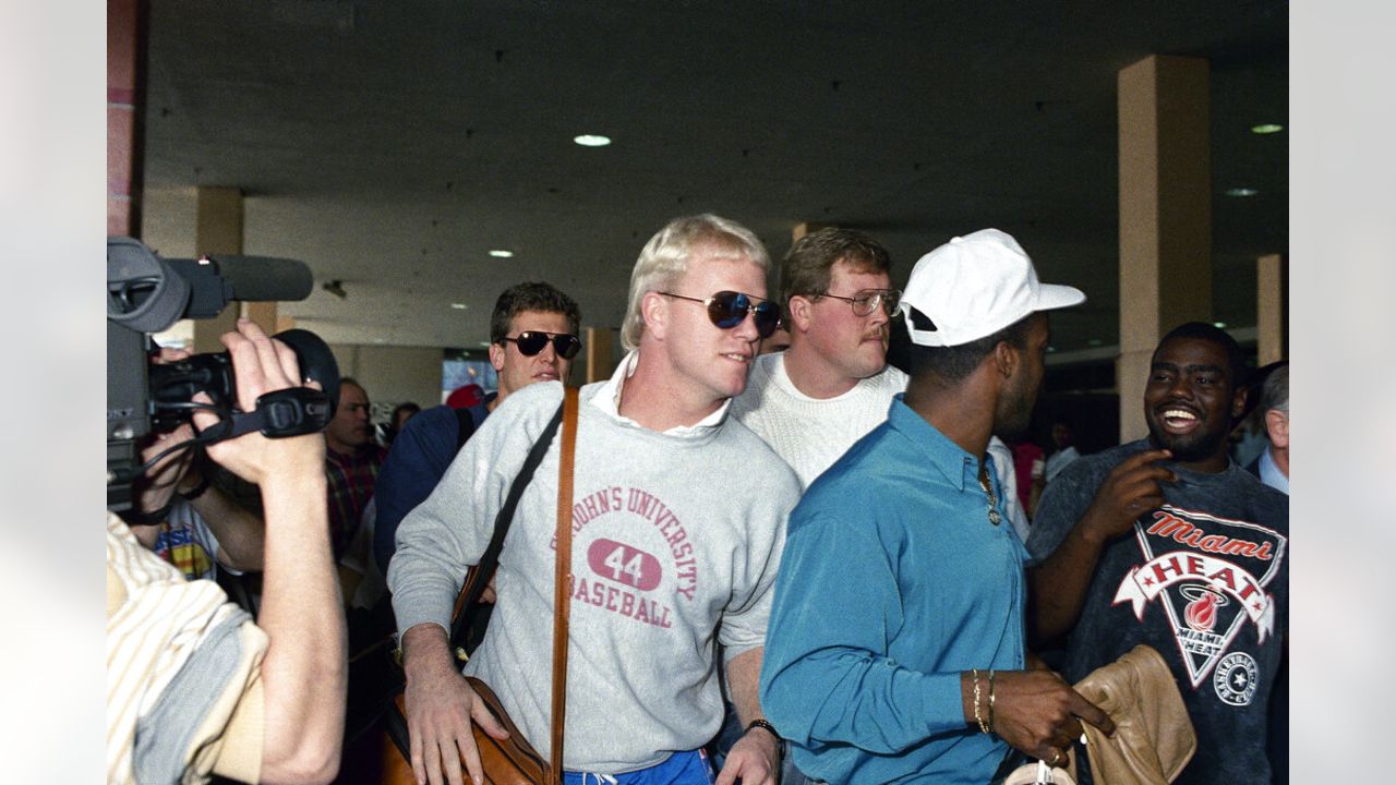 Image Gallery of Boomer Esiason