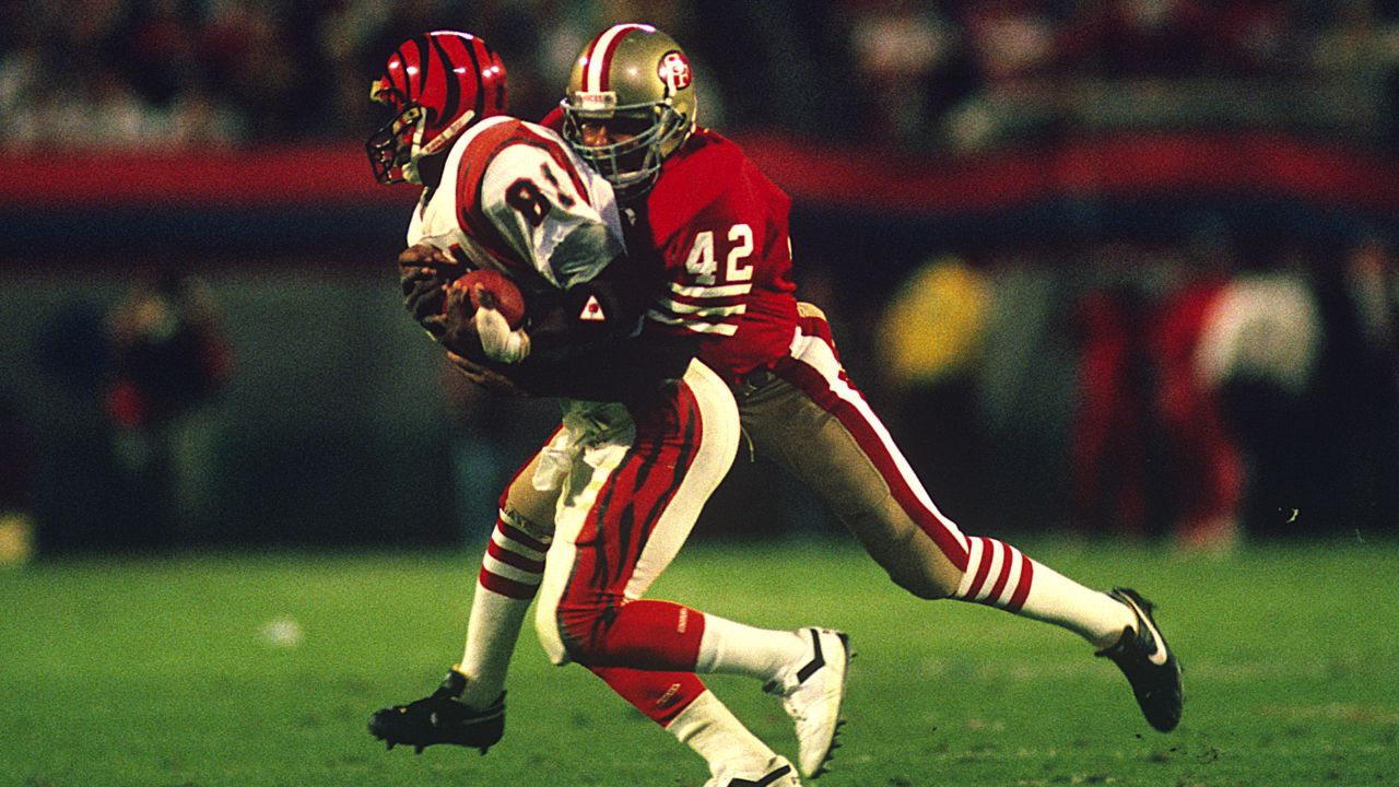 Super Bowl XVI: Bill Walsh and 49ers dazzle Bengals - Sports Illustrated  Vault