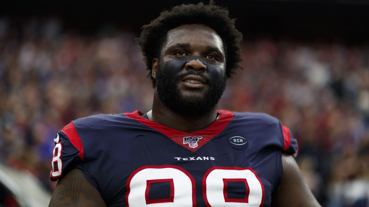 Cincinnati Bengals defensive tackle DJ Reader (98) plays during an NFL  football game against the Kansas City Chiefs, Sunday, Dec. 4, 2022, in  Cincinnati. (AP Photo/Jeff Dean Stock Photo - Alamy