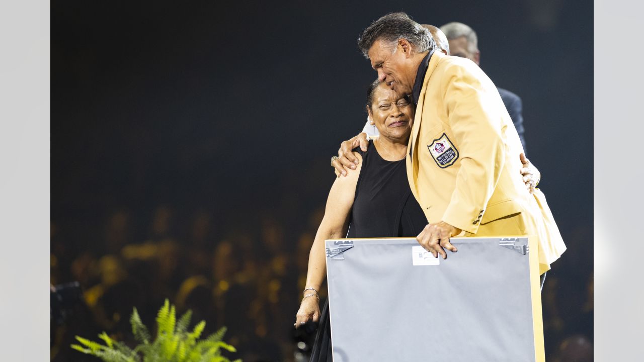 Gold Jacket ceremony for Pro Football Hall of Fame Class of 2023