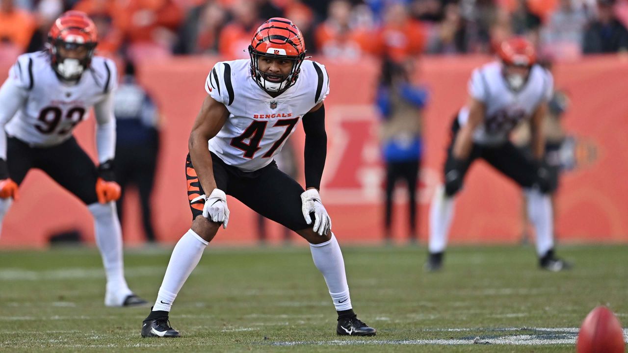 Bengals roster news: Joe Bachie to IR, Keandre Jones signed from